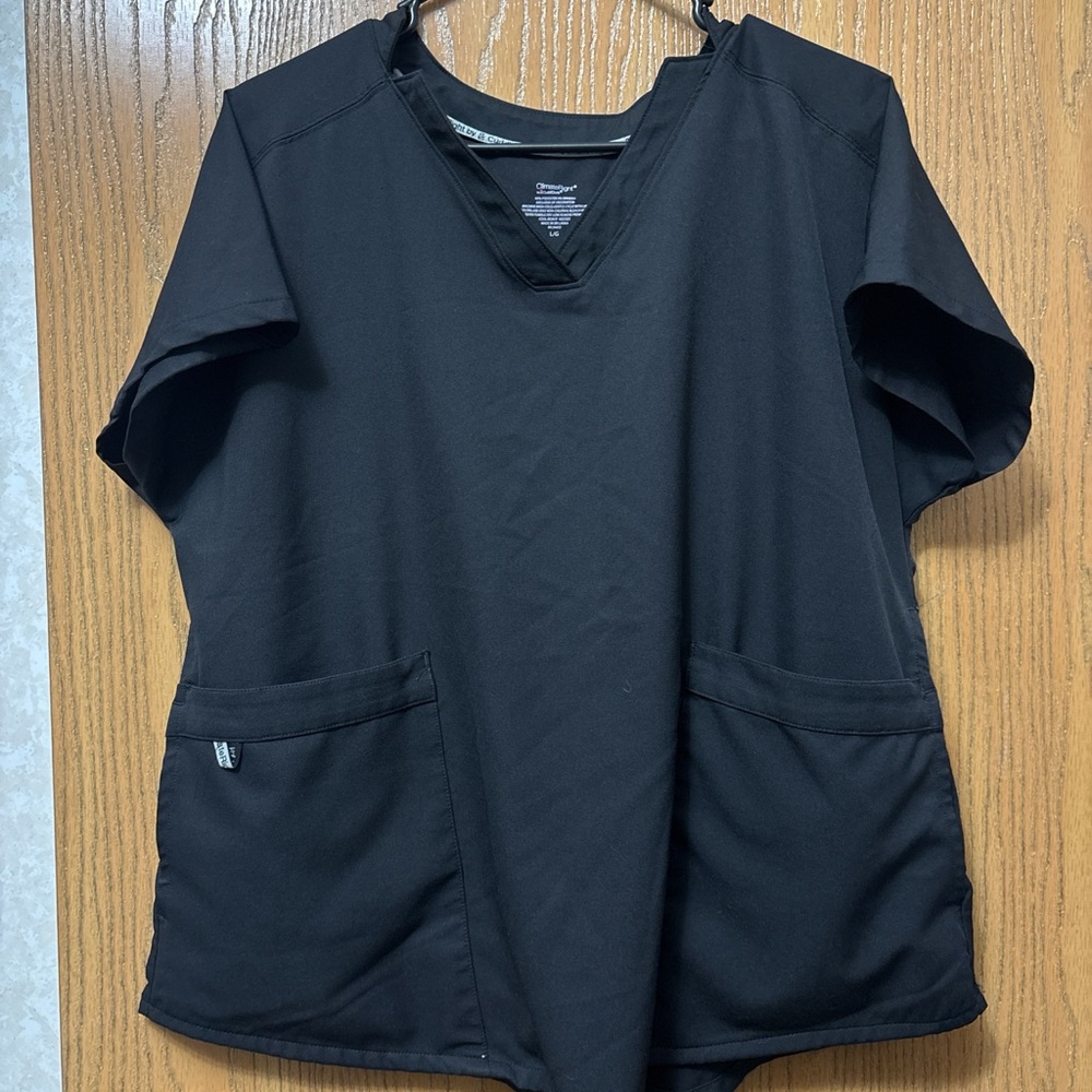 Cuddl Duds Women's Black Short Sleeve Tee
